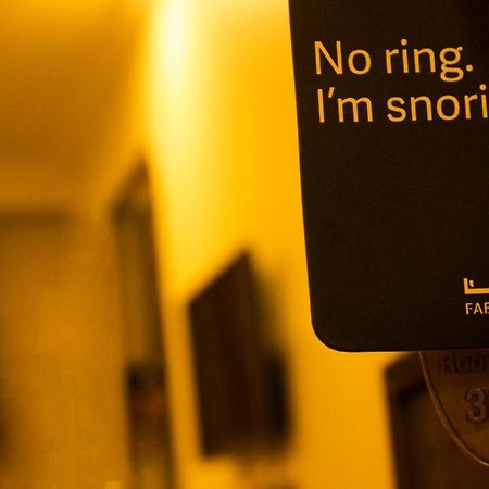 Fabhotel Prime Sarin Inn Heritage Varanasi Bagian luar foto