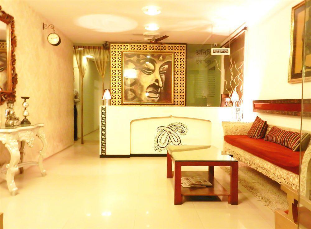 Fabhotel Prime Sarin Inn Heritage Varanasi Bagian luar foto